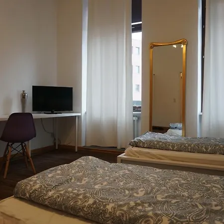 Stadtmitte Garni *